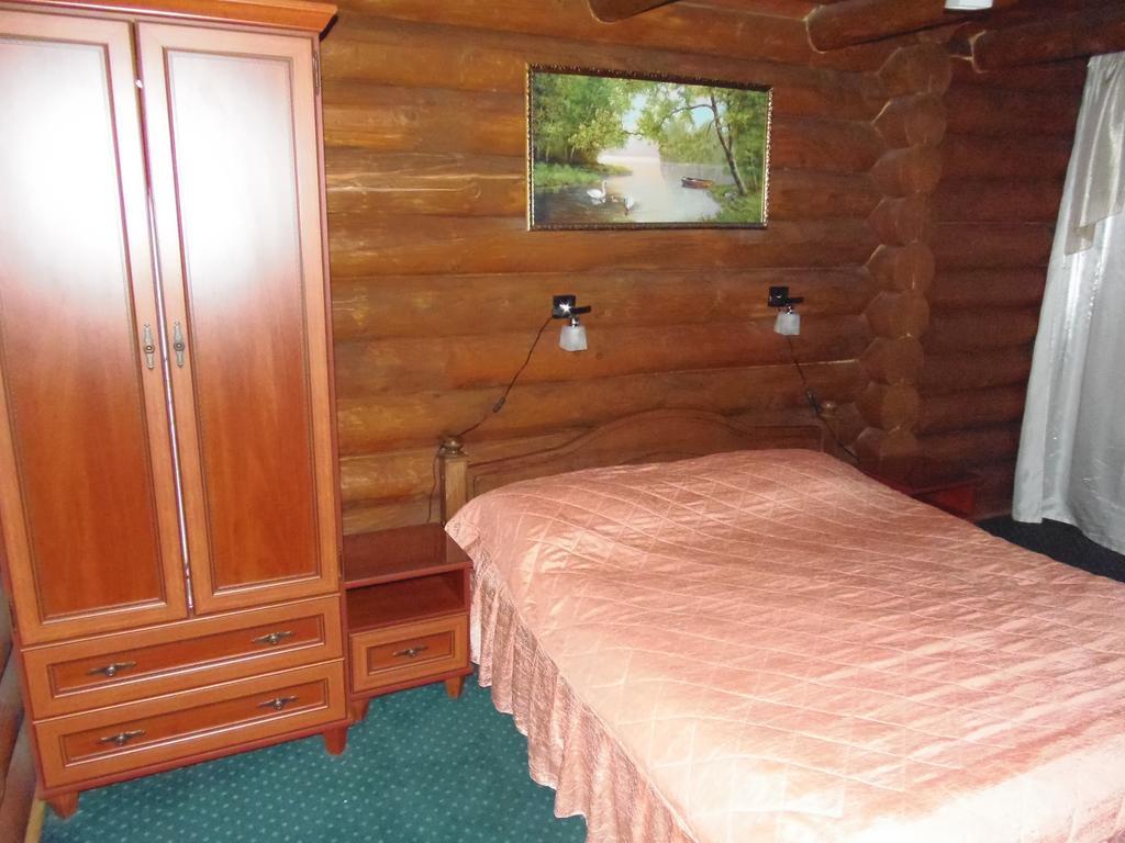туристический комплекс карина 3* Поляна