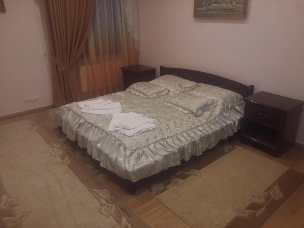 Отель туристический комплекс карина